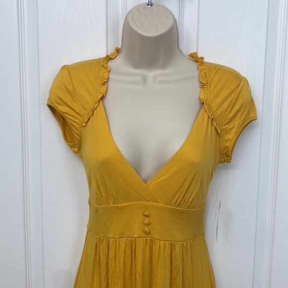 🆕 Forever 21 Short Sleeve Yellow Dress Small - Picture 4 of 10